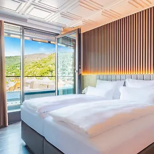4* Hotel Plaza Premium